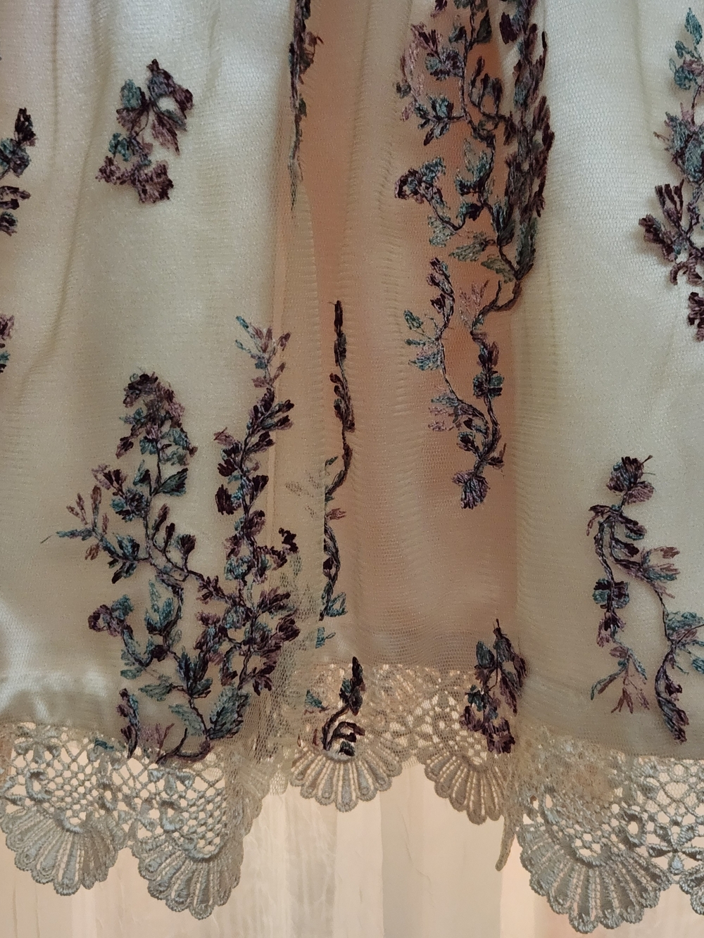 Bonnie Jean Ivory Dress with Purple Floral Embroidery, S-4T, NWT - Picture 6 of 10